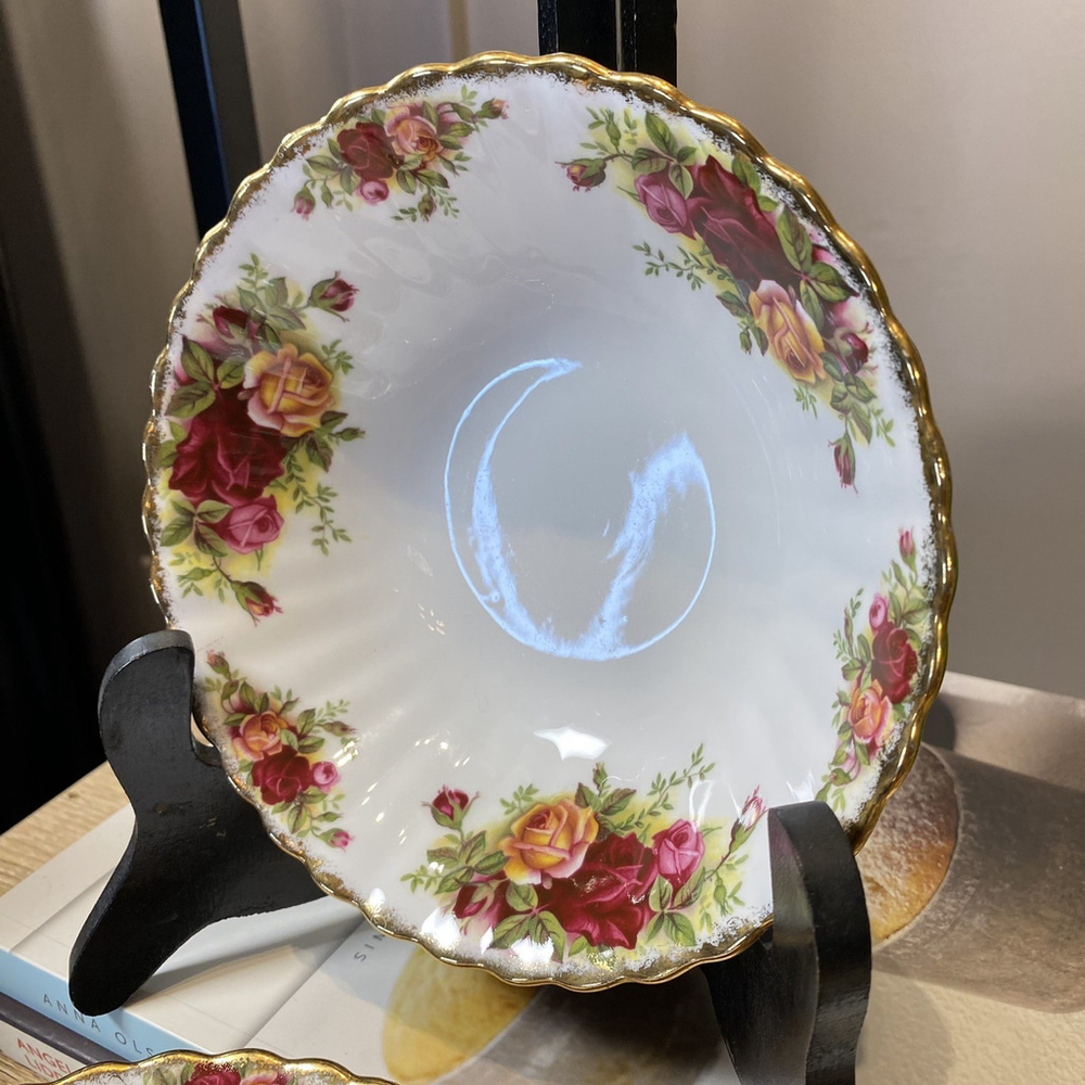 ROYAL ALBERT OLD COUNTRY ROSES ONE 6.25”MULTIPURPOSE BOWL SOUP OR CEREAL GOLD